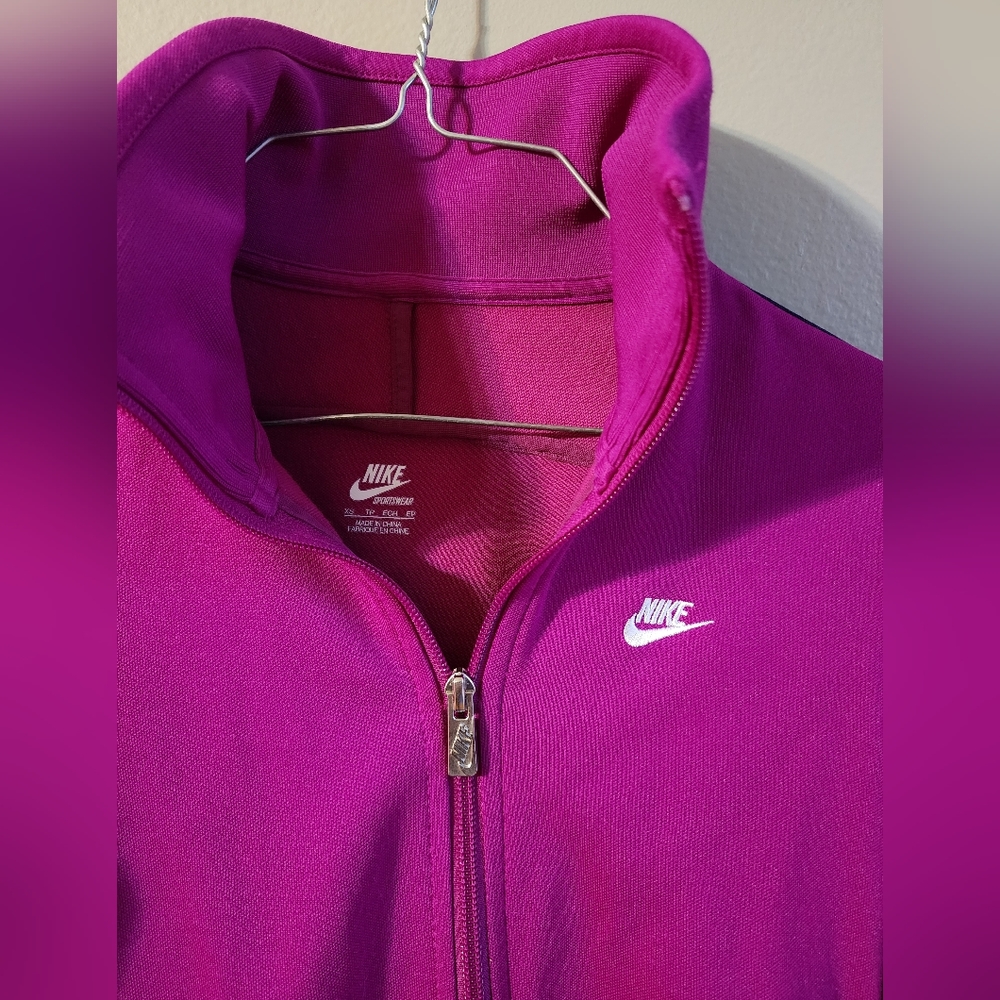 SALE New Nike Purple Zipup Training Jacket Sz XS LAST CHANCE